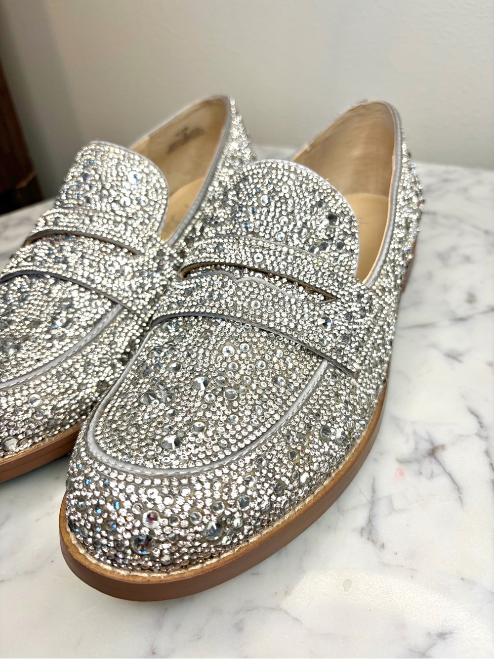 Betsey Johnson Silver Rhinestone Crystal Loafers Size 7.5 Sparkly Flats - Picture 4 of 12